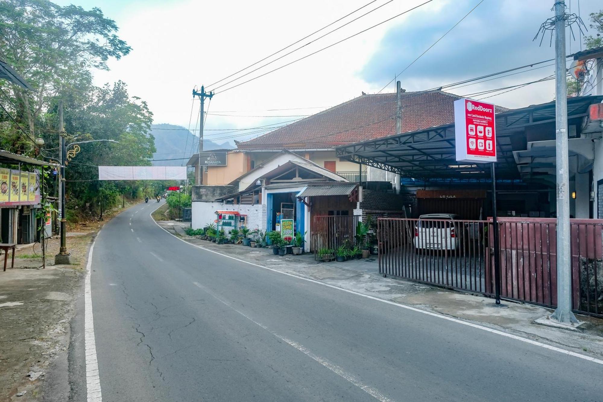 Reddoorz At Mayang Garini 2 Borobudur Magelang Luaran gambar