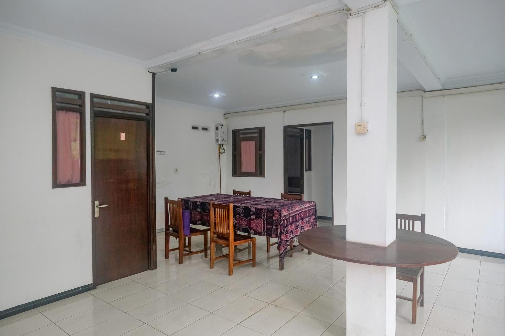 Reddoorz At Mayang Garini 2 Borobudur Magelang Luaran gambar