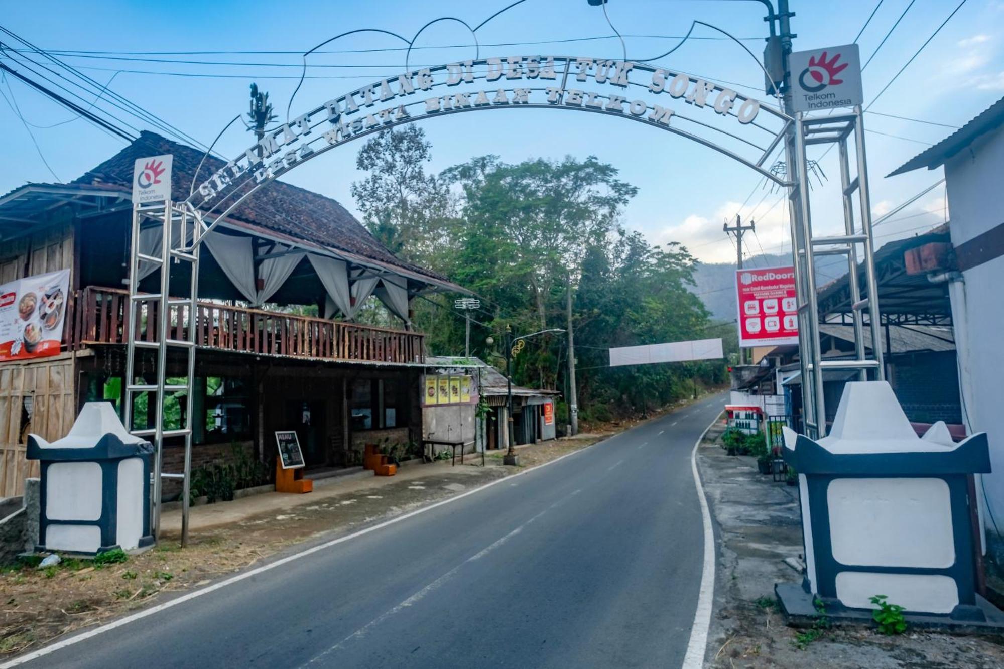 Reddoorz At Mayang Garini 2 Borobudur Magelang Luaran gambar