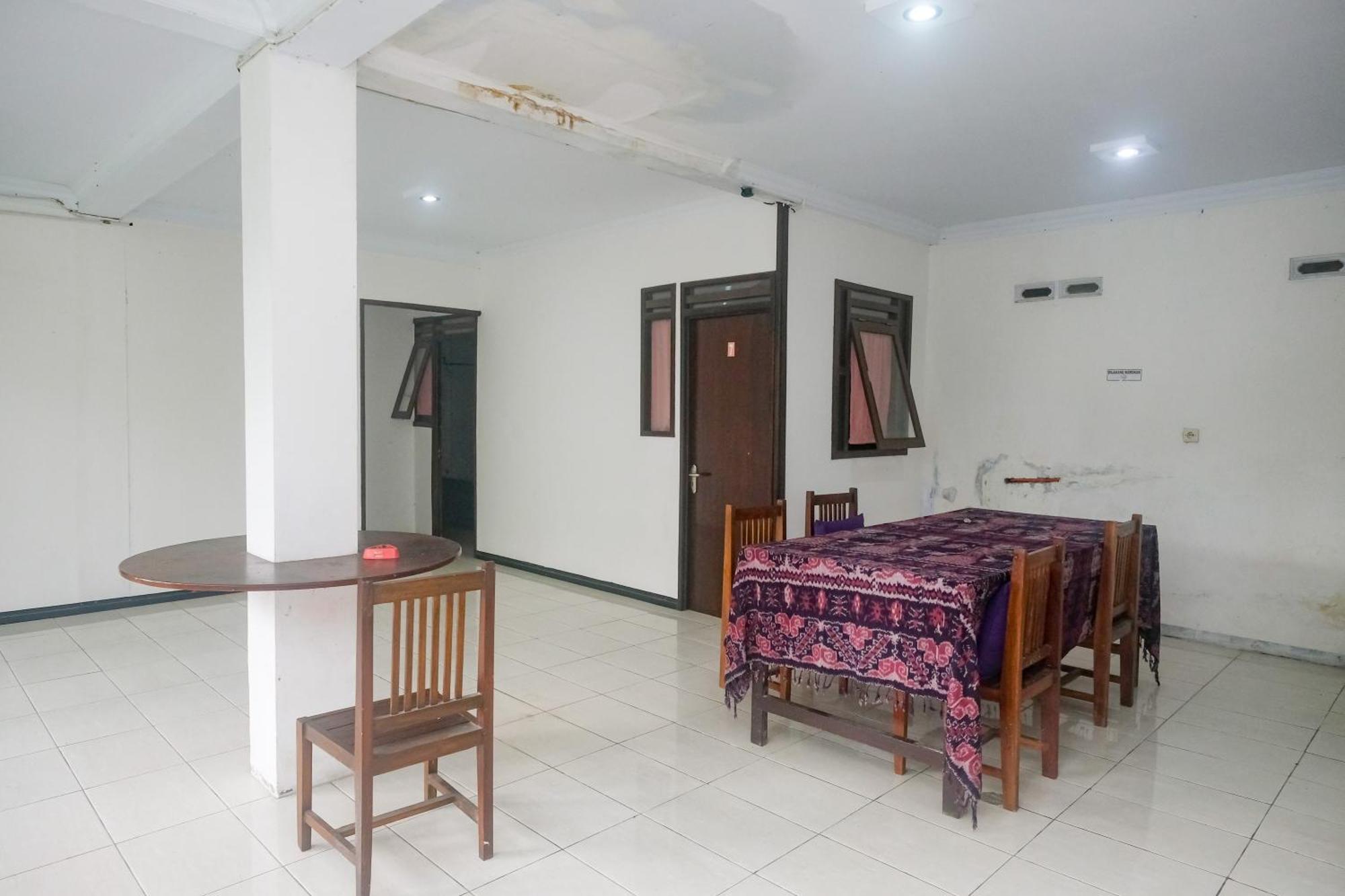 Reddoorz At Mayang Garini 2 Borobudur Magelang Luaran gambar